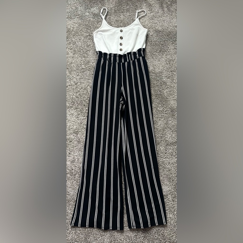 No Boundaries Juniors Black And Off White Jumpsuit Size XS 1
